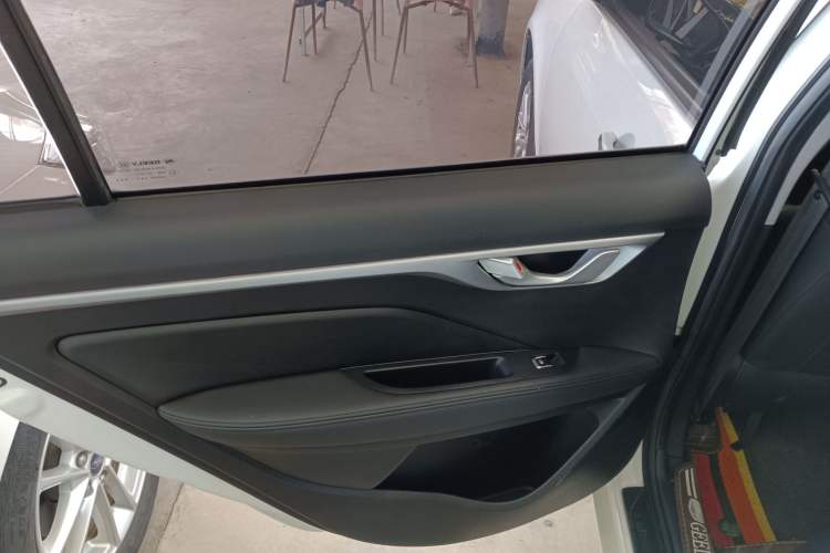 Used Geely Auto Vision 2020 1.5L Manual Value Edition Interior 8