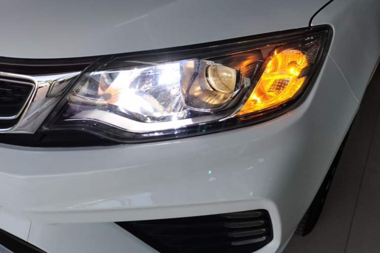 Used Geely Auto Vision 2020 Revised 1.5L Manual Asian Games Edition Left Front Headlight