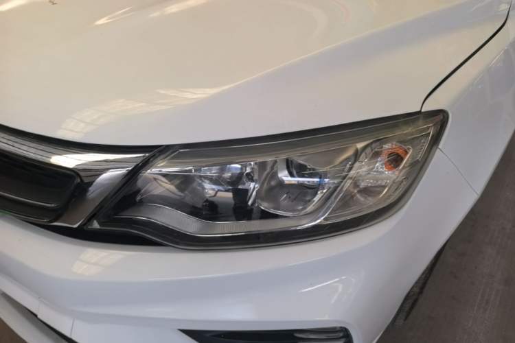 Used Geely Auto Vision 2020 Revised Version 1.5L CVT Asian Games Edition Left Front Headlight