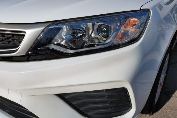 Used Geely Auto Vision 2020 1.5L Manual Value Edition Left Front Headlight