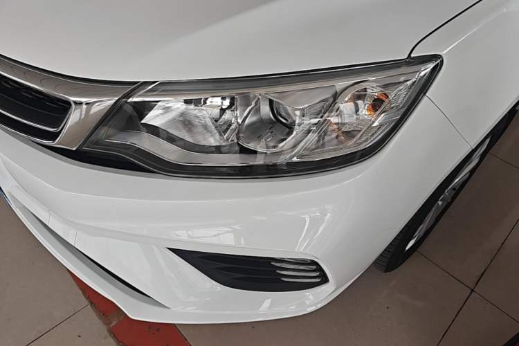 Used Geely Auto Vision 2020 Revised 1.5L Manual Asian Games Edition Left Front Headlight