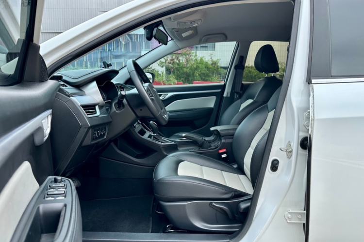 Used Geely Auto Vision 2020 Revised Version 1.5L CVT Asian Games Edition Left Front Seat