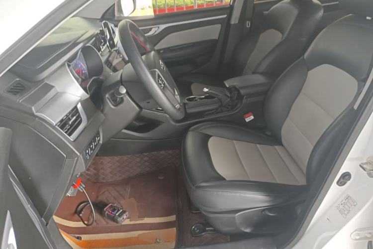 Used Geely Auto Vision 2020 Revised Version 1.5L CVT Asian Games Edition Left Front Seat