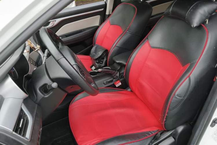 Used Geely Auto Vision 2020 Revised Version 1.5L CVT Asian Games Edition Left Front Seat