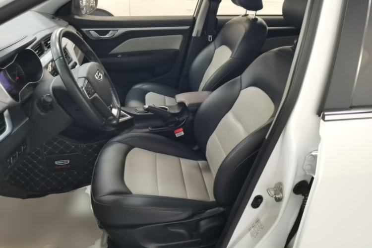 Used Geely Auto Vision 2020 Revised Version 1.5L CVT Asian Games Edition Left Front Seat