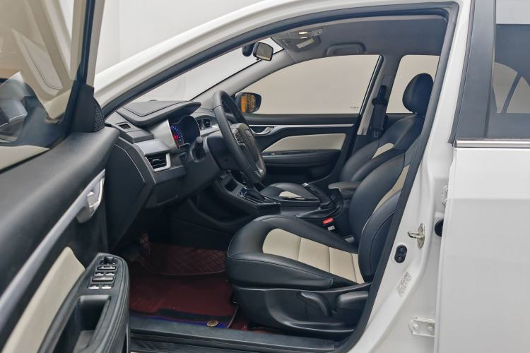 Used Geely Auto Vision 2020 Revised Version 1.5L CVT Asian Games Edition Left Front Seat