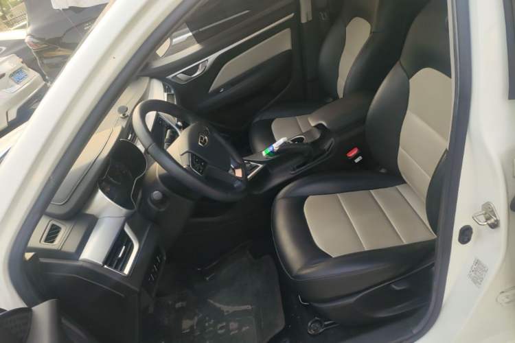 Used Geely Auto Vision 2020 Revised Version 1.5L CVT Asian Games Edition Left Front Seat