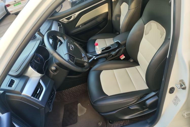 Used Geely Auto Vision 2020 Revised Version 1.5L CVT Asian Games Edition Left Front Seat