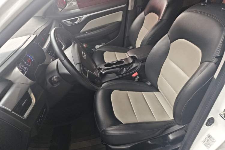 Used Geely Auto Vision 2020 Revised Version 1.5L CVT Asian Games Edition Left Front Seat