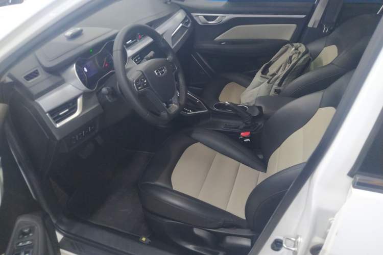 Used Geely Auto Vision 2020 Revised Version 1.5L CVT Asian Games Edition Left Front Seat