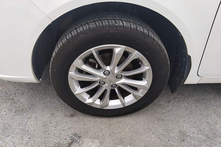 Used Geely Auto Vision 2020 1.5L Manual Asian Games Edition Left Front Wheel Hub