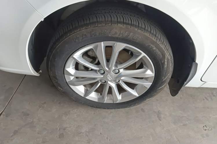 Used Geely Auto Vision 2020 Revised Version 1.5L CVT Asian Games Edition Left Front Wheel Hub