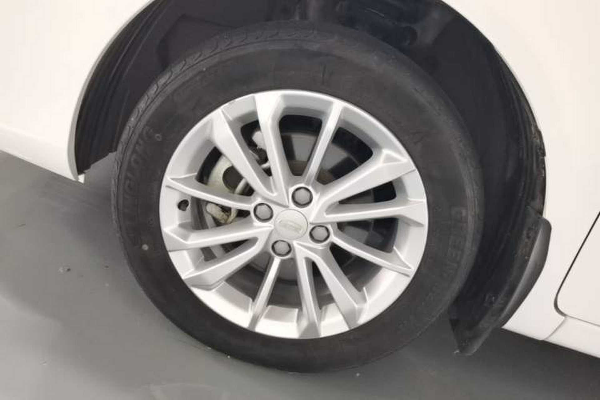 Used Geely Auto Vision 2020 Revised Version 1.5L CVT Asian Games Edition Left Front Wheel Hub