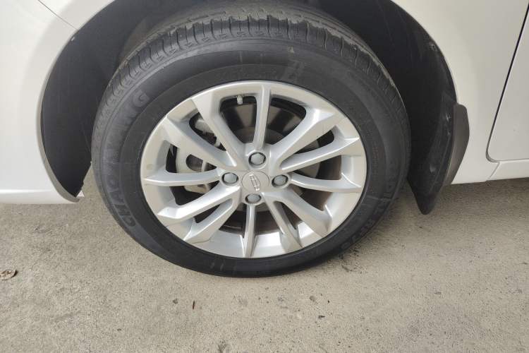 Used Geely Auto Vision 2020 1.5L CVT Luxury Model Left Front Wheel Hub