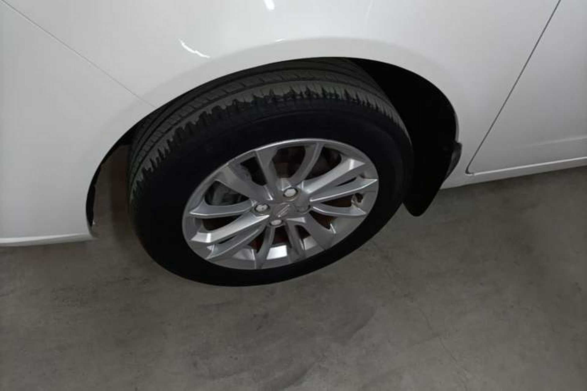 Used Geely Auto Vision 2020 Revised 1.5L Manual Asian Games Edition Left Front Wheel Hub