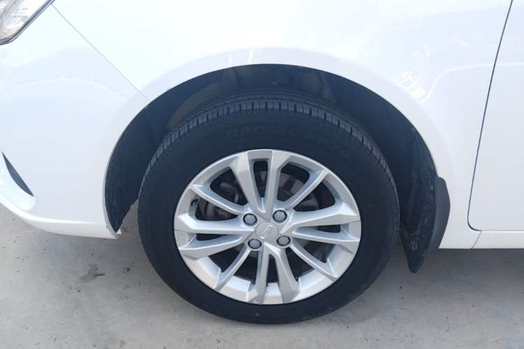 Used Geely Auto Vision 2020 1.5L Manual Asian Games Edition Left Front Wheel Hub