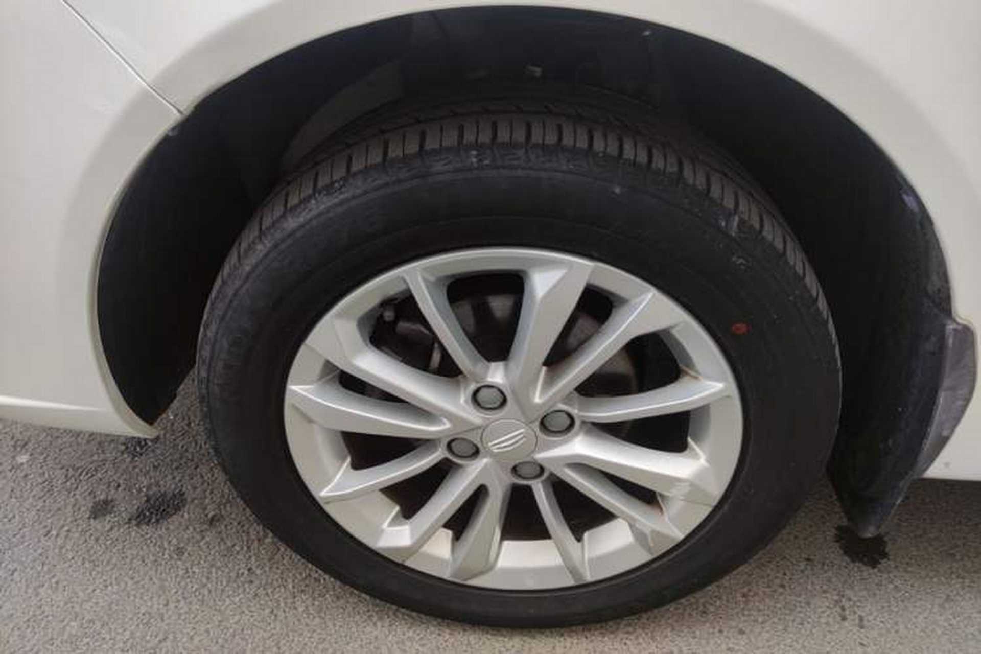 Used Geely Auto Vision 2020 1.5L Manual Asian Games Edition Left Front Wheel Hub