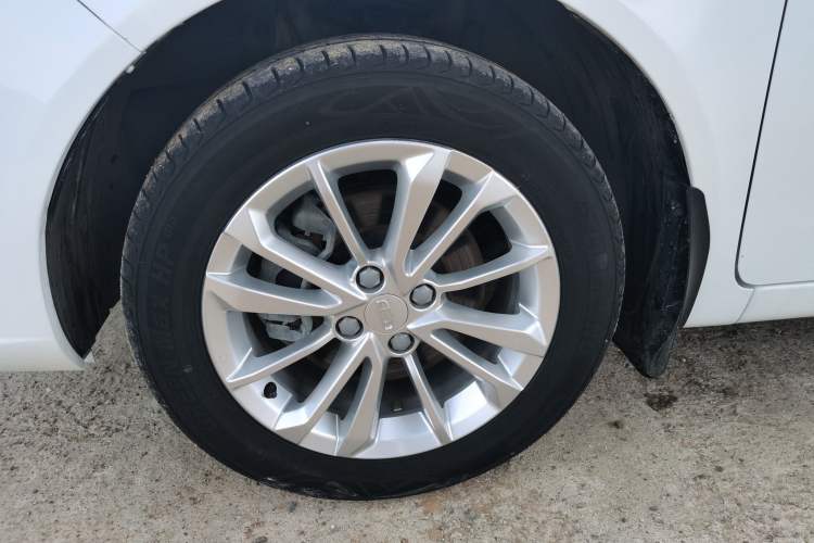 Used Geely Auto Vision 2020 1.5L CVT Asian Games Edition Left Front Wheel Hub