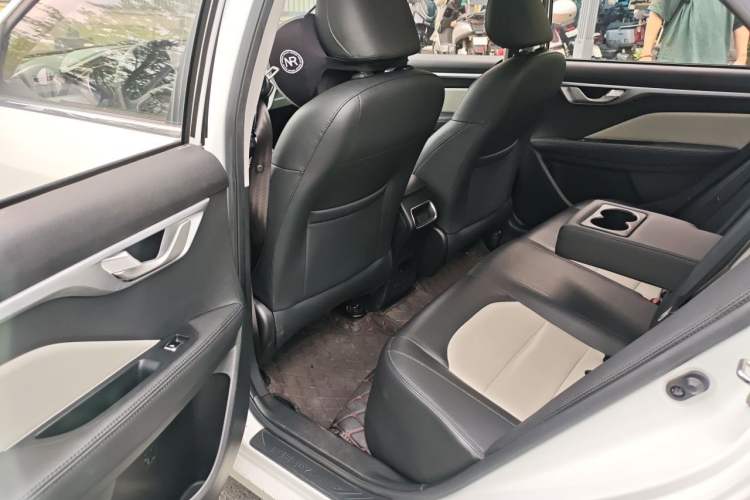 Used Geely Auto Vision 2020 Revised Version 1.5L CVT Asian Games Edition Left Rear Seat