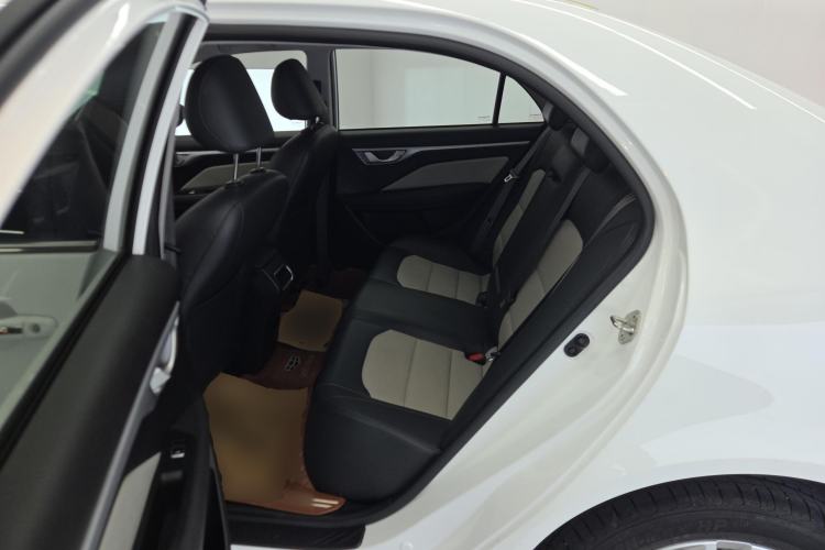 Used Geely Auto Vision 2020 Revised Version 1.5L CVT Asian Games Edition Left Rear Seat