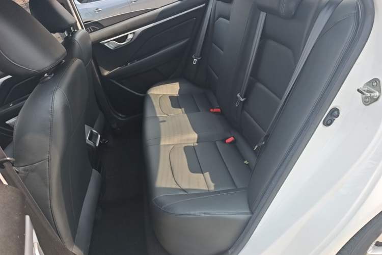 Used Geely Auto Vision 2020 1.5L CVT Value Edition Left Rear Seat