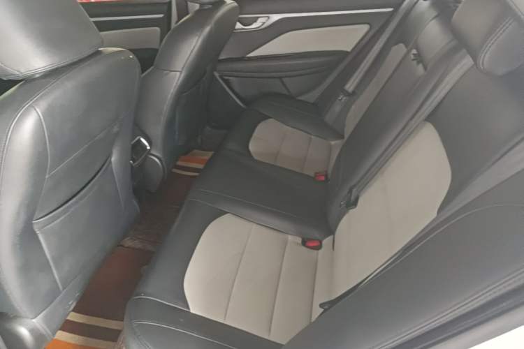 Used Geely Auto Vision 2020 Revised Version 1.5L CVT Asian Games Edition Left Rear Seat