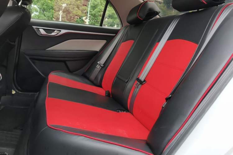 Used Geely Auto Vision 2020 Revised Version 1.5L CVT Asian Games Edition Left Rear Seat