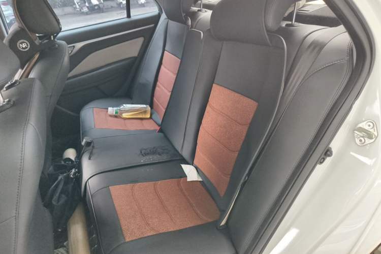 Used Geely Auto Vision 2020 Revised Version 1.5L CVT Asian Games Edition Left Rear Seat