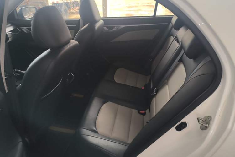 Used Geely Auto Vision 2020 Revised Version 1.5L CVT Asian Games Edition Left Rear Seat