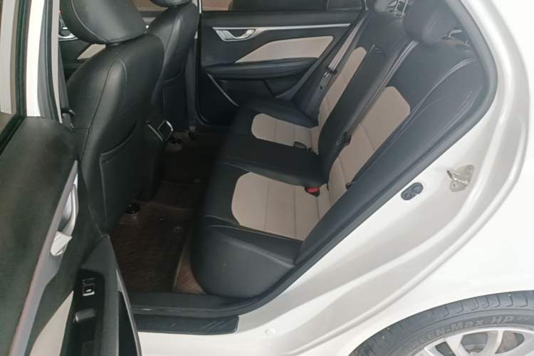 Used Geely Auto Vision 2020 Revised Version 1.5L CVT Asian Games Edition Left Rear Seat