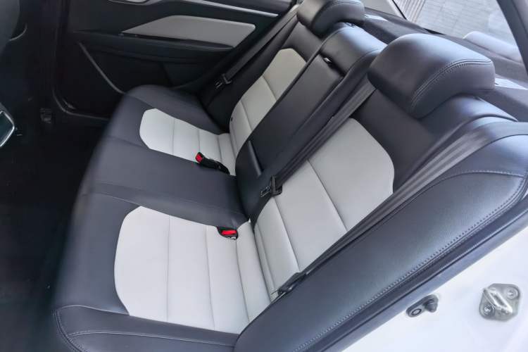 Used Geely Auto Vision 2020 1.5L CVT Asian Games Edition Left Rear Seat