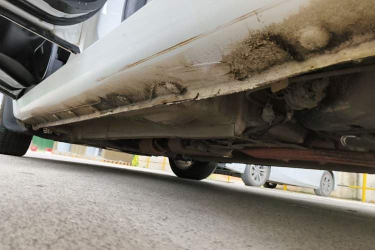 Used Geely Auto Vision 2020 Revised Version 1.5L CVT Asian Games Edition Left Side Sill