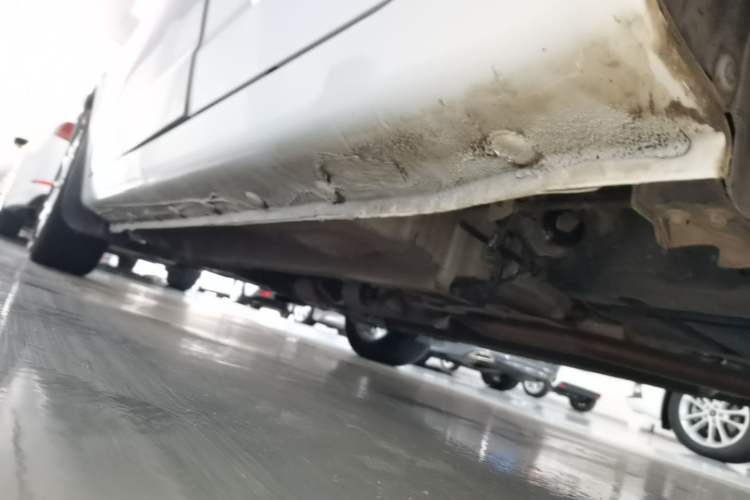 Used Geely Auto Vision 2020 Revised Version 1.5L CVT Asian Games Edition Left Side Sill