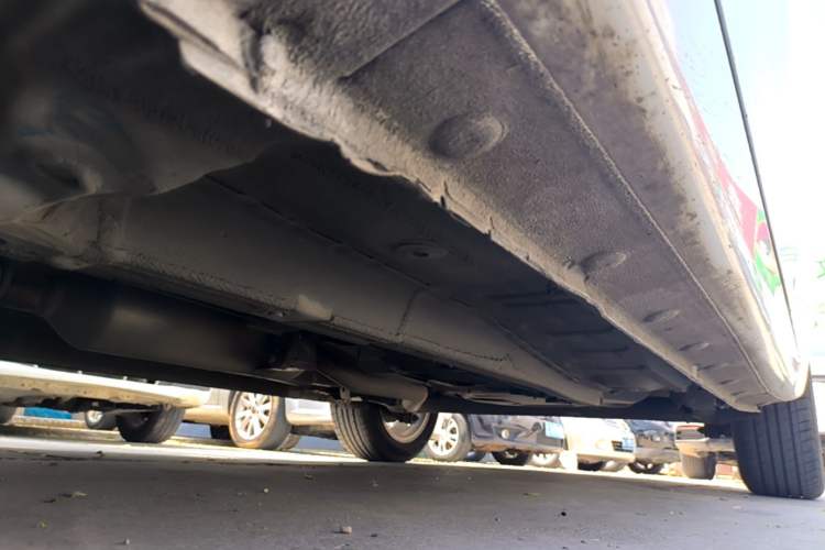 Used Geely Auto Vision 2020 1.5L CVT Value Edition Left Side Sill
