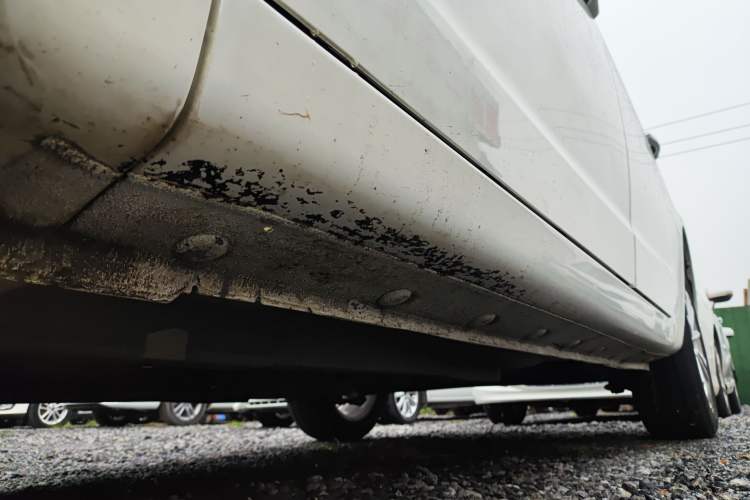 Used Geely Auto Vision 2020 Revised 1.5L Manual Asian Games Edition Left Side Sill