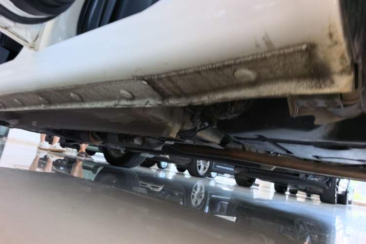 Used Geely Auto Vision 2020 Revised Version 1.5L CVT Asian Games Edition Left Side Sill