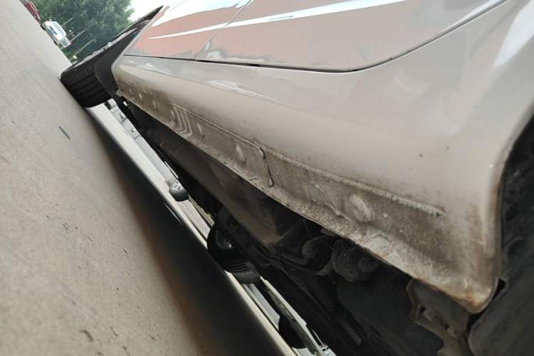 Used Geely Auto Vision 2020 1.5L CVT Value Edition Left Side Sill