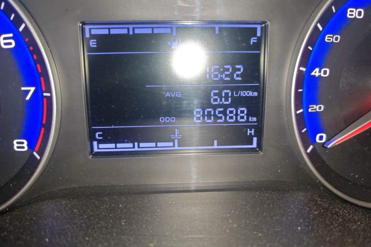 Used Geely Auto Vision 2020 Revised 1.5L Manual Asian Games Edition Odometer Close Up