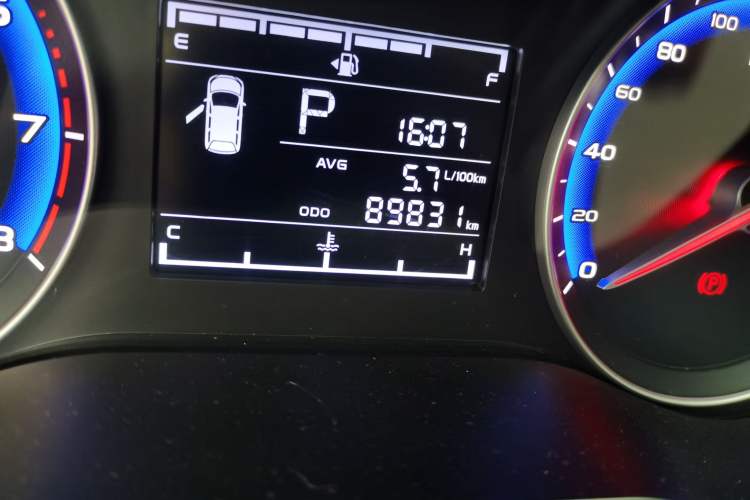 Used Geely Auto Vision 2020 Revised 1.5L CVT Luxury Version Odometer Close Up