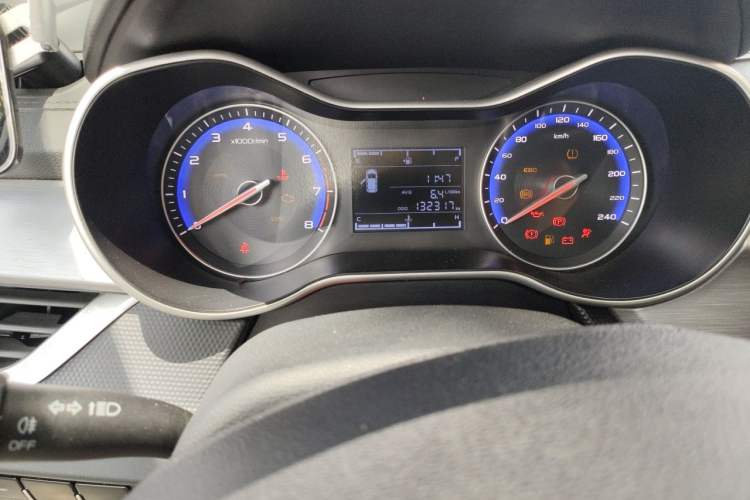 Used Geely Auto Vision 2020 1.5L Manual Asian Games Edition Odometer Close Up
