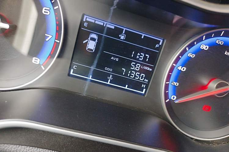 Used Geely Auto Vision 2020 Revised 1.5L Manual Asian Games Edition Odometer Close Up