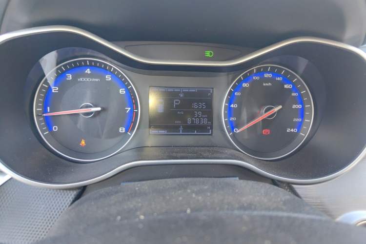 Used Geely Auto Vision 2020 1.5L CVT Asian Games Edition Odometer Close Up