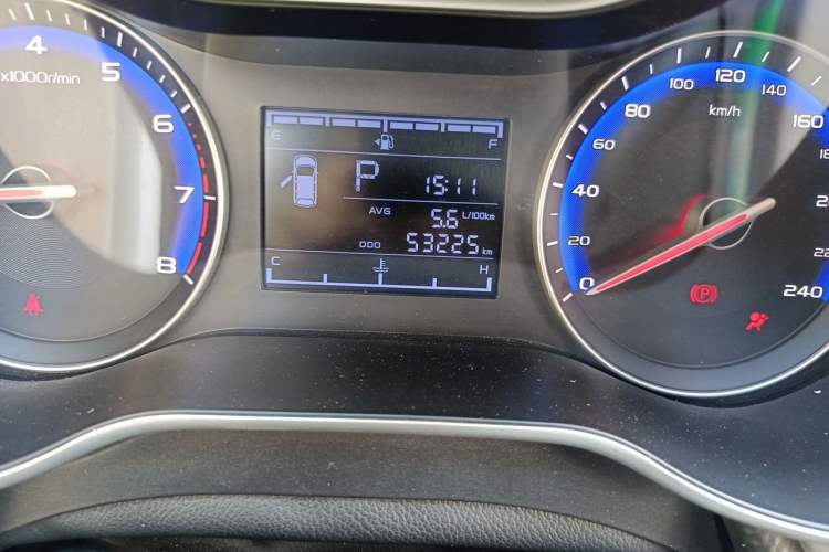 Used Geely Auto Vision 2020 1.5L CVT Asian Games Edition Odometer Close Up