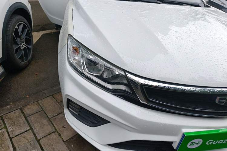 Used Geely Auto Vision 2020 Revised 1.5L Manual Asian Games Edition Right Front Headlight