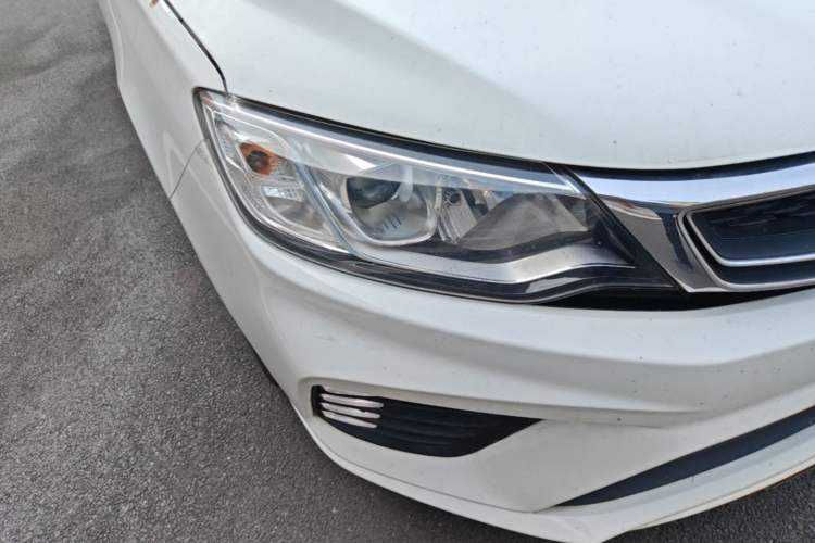 Used Geely Auto Vision 2020 1.5L CVT Asian Games Edition Right Front Headlight