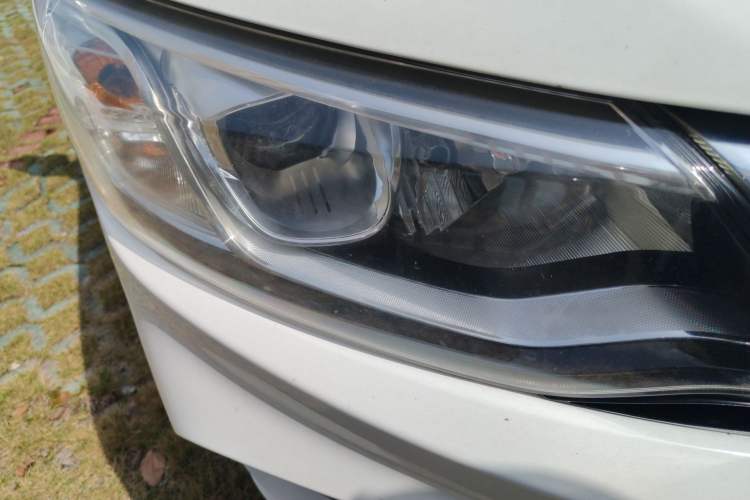 Used Geely Auto Vision 2020 1.5L Manual Asian Games Edition Right Front Headlight