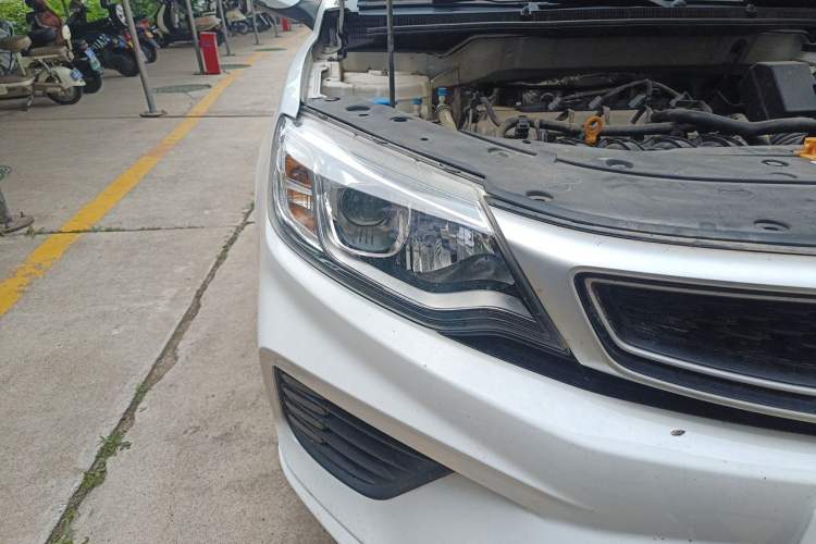 Used Geely Auto Vision 2020 Revised 1.5L Manual Asian Games Edition Right Front Headlight