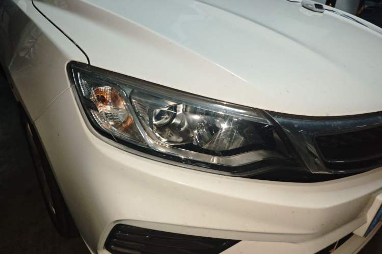 Used Geely Auto Vision 2020 1.5L CVT Asian Games Edition Right Front Headlight