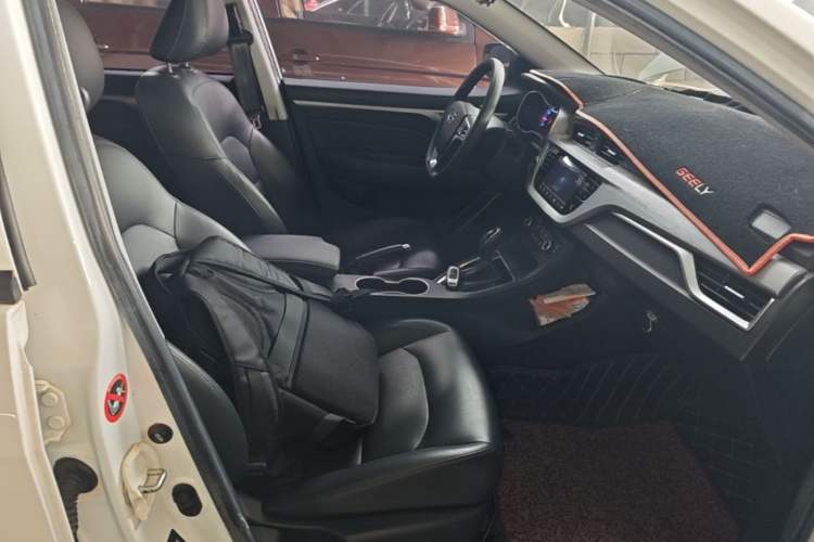 Used Geely Auto Vision 2020 1.5L CVT Value Edition Right Front Seat