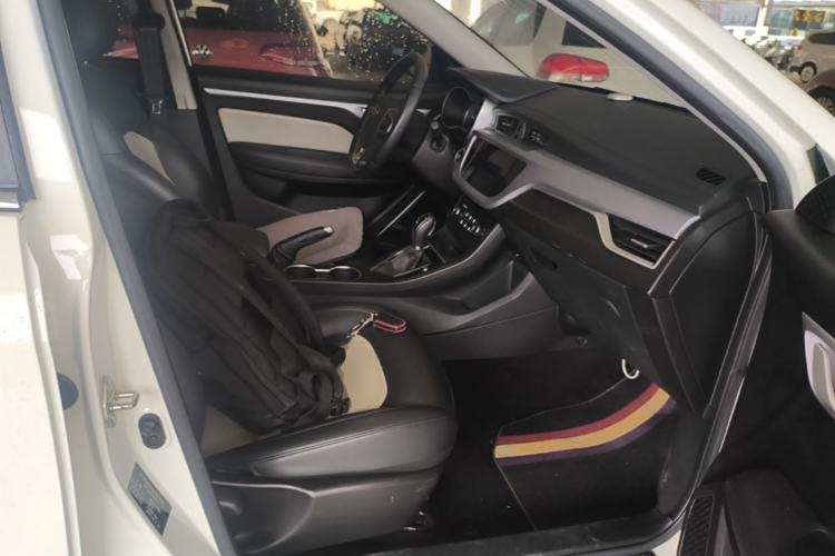 Used Geely Auto Vision 2020 Revised Version 1.5L CVT Asian Games Edition Right Front Seat